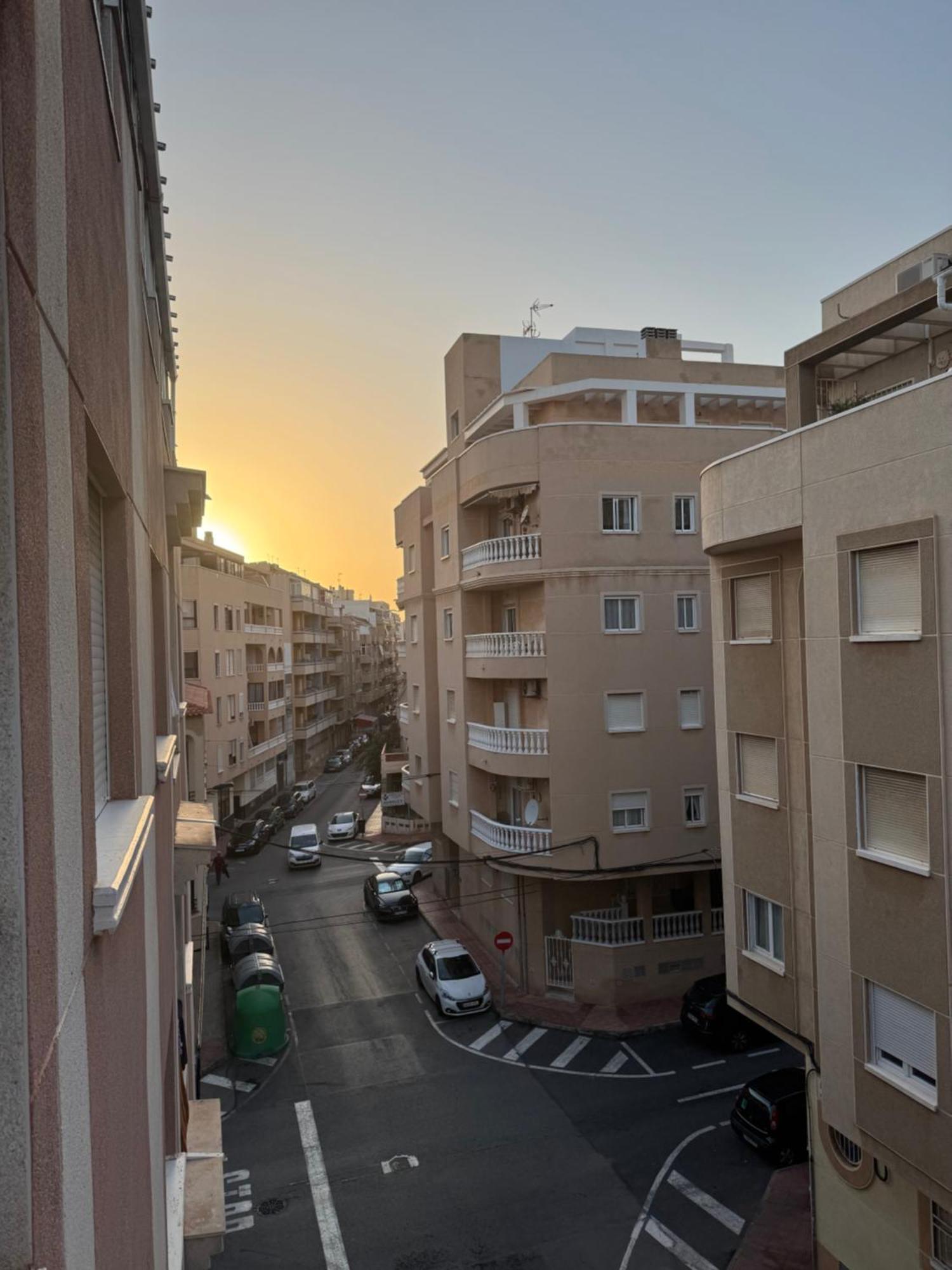 Almuden'S Green Apartment, High-Speed Free Wifi, 250M To Beach, The Center Of Torrevieja Dış mekan fotoğraf